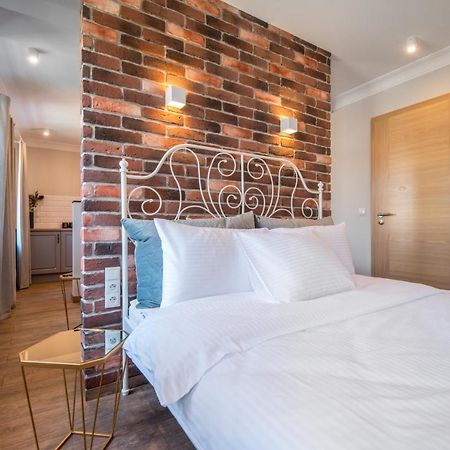 Apartamenty Rynek 27 Prószków Exteriör bild